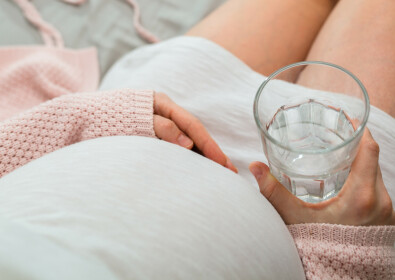 Quelle eau pour la future maman ?